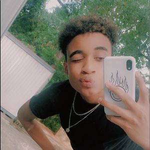 Meet your Posher, Marcus